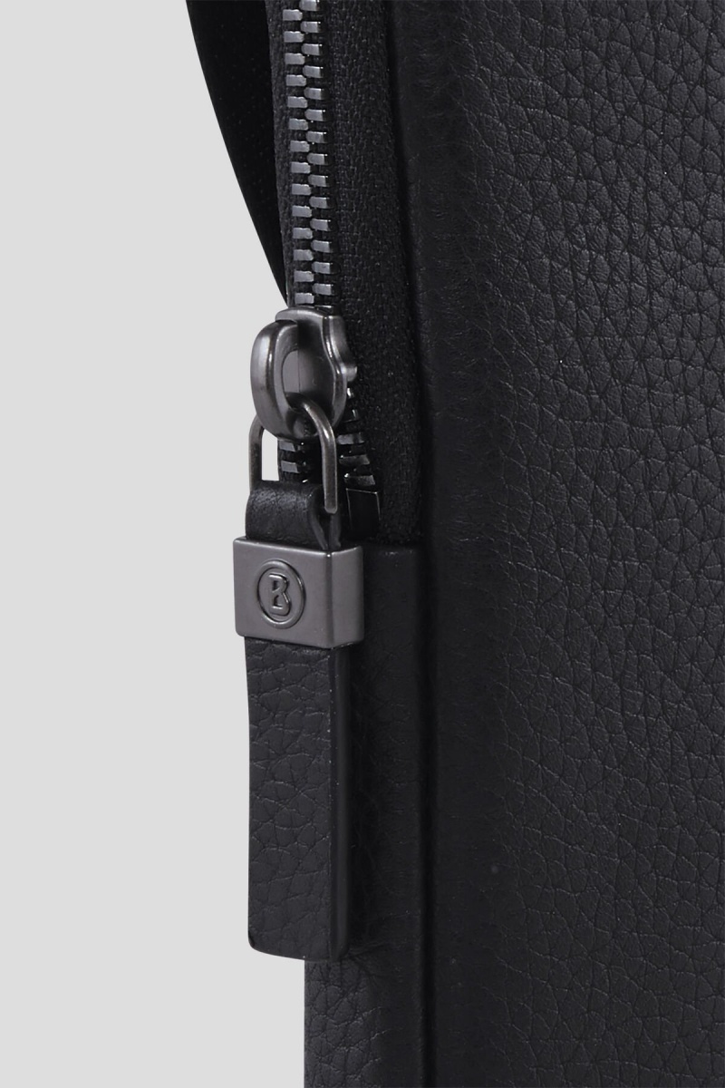 BOGNER Jasper Jacob Shoulder Bag Schwarz | DA8730125